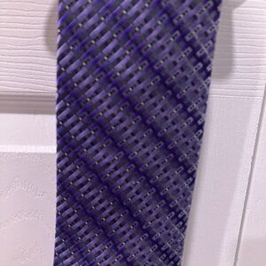 Purple Geometric Tie